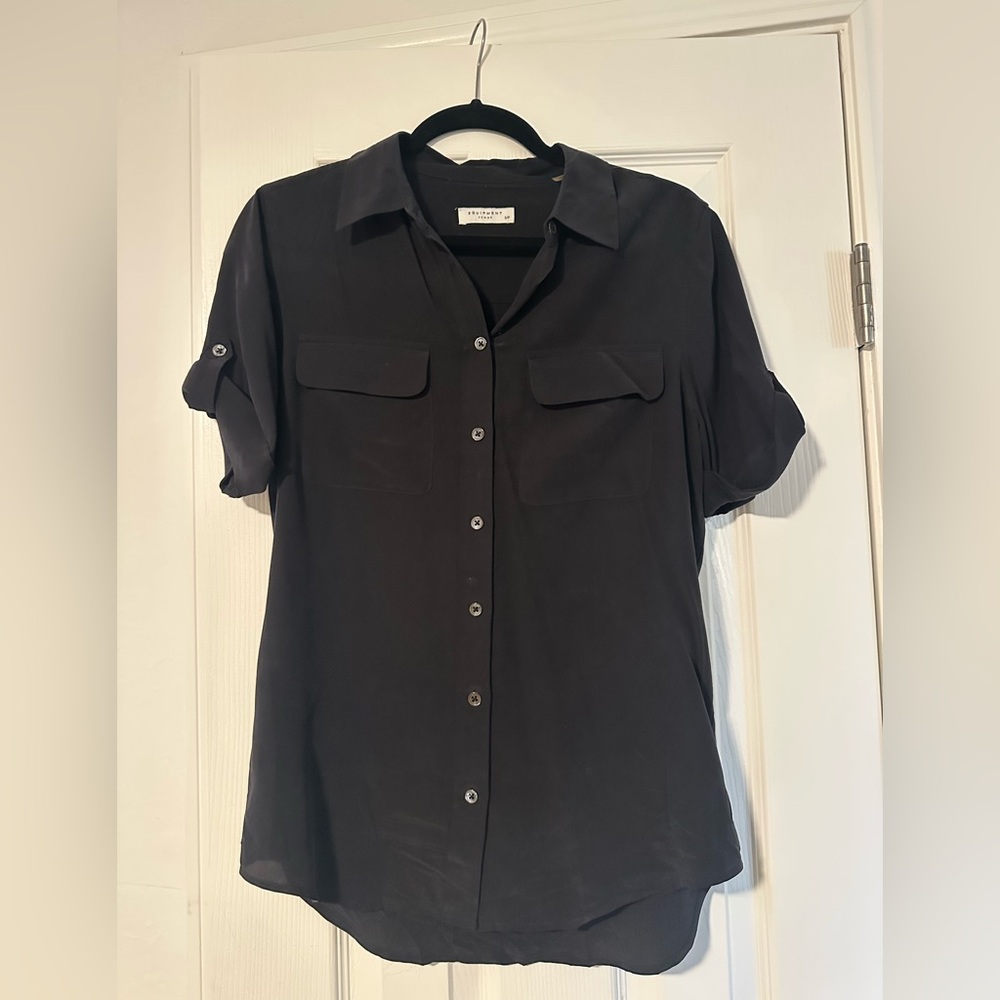 Equipment Short Sleeve Button Down 100% Silk